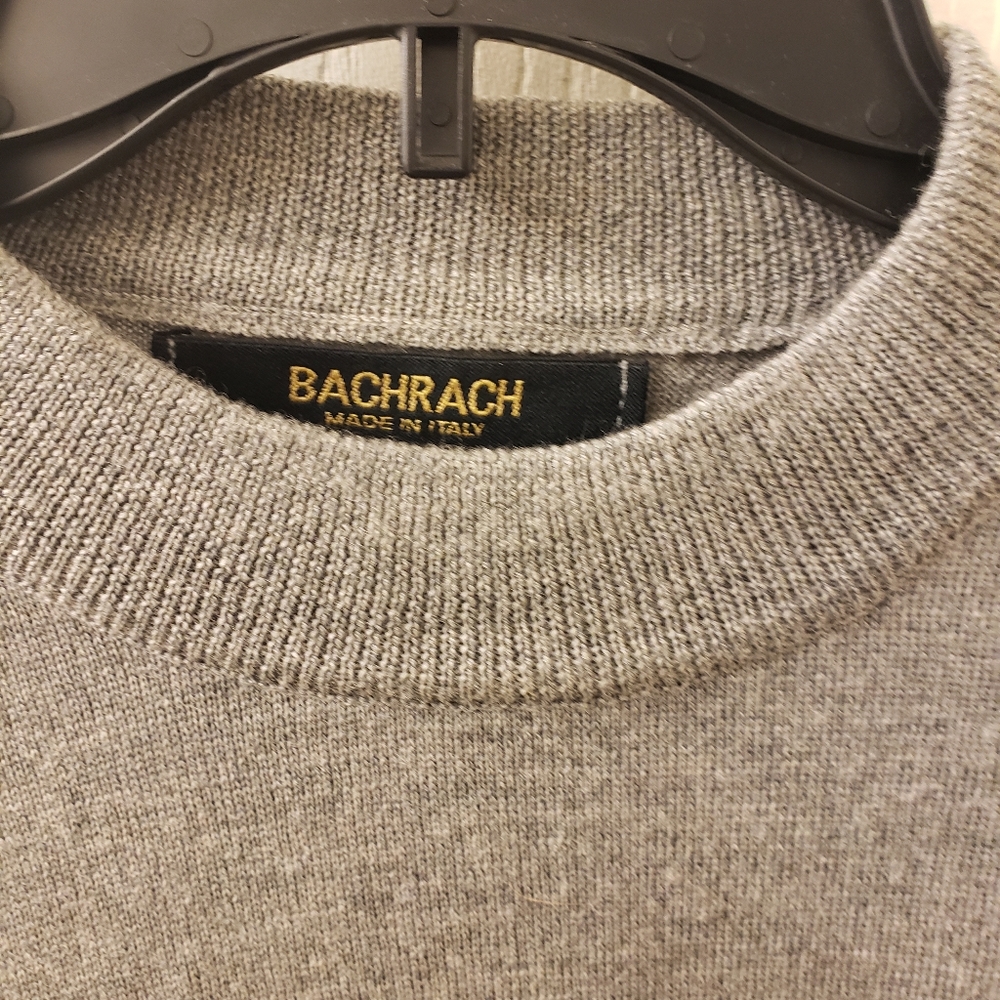 Bachrach men sweater. Well cared for. Excellent condition Merino wool. Gray